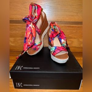 Beautiful INC floral ribbon wedges